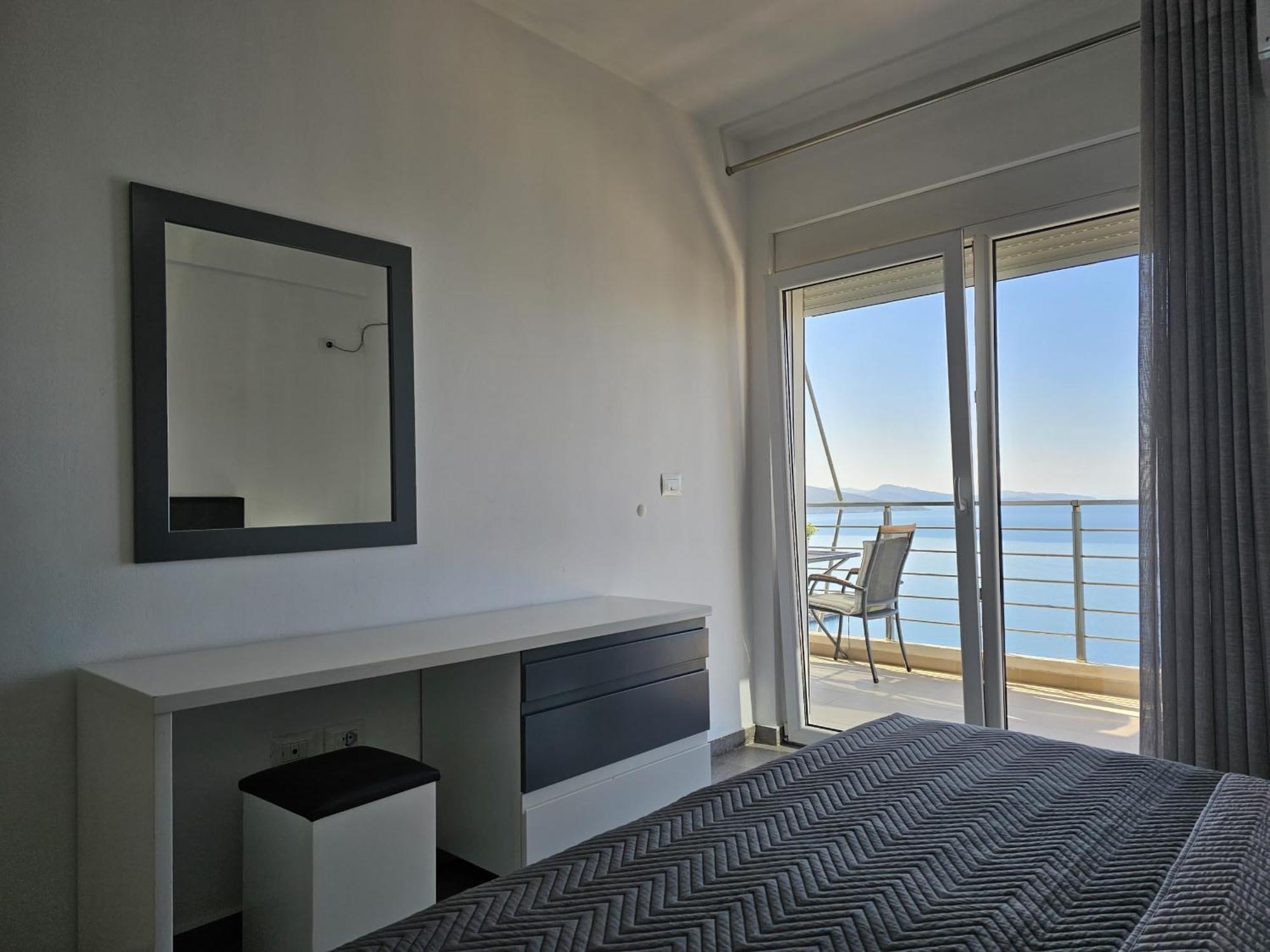 Wonderful View Apartments Sarandë Exteriör bild