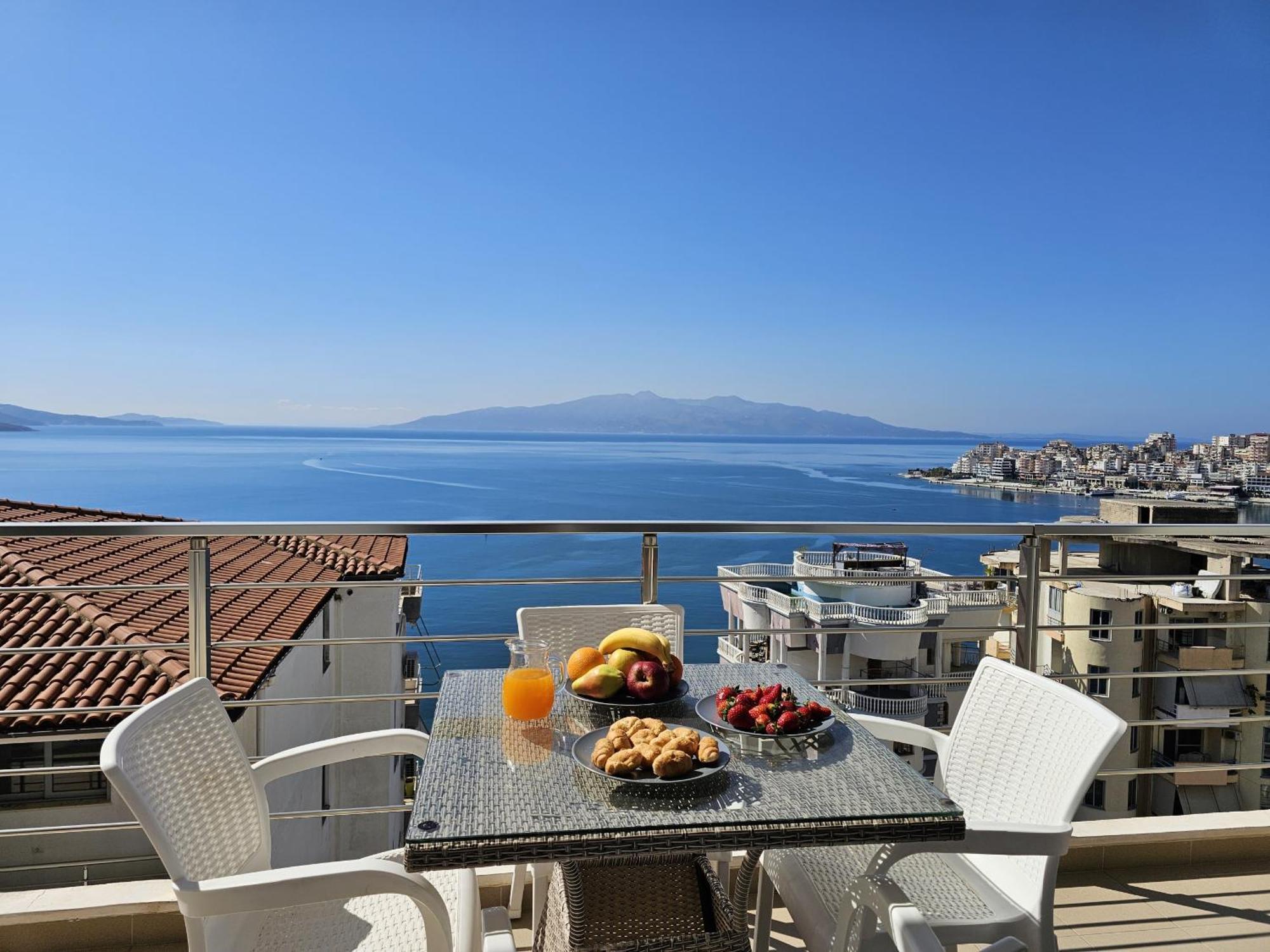 Wonderful View Apartments Sarandë Exteriör bild