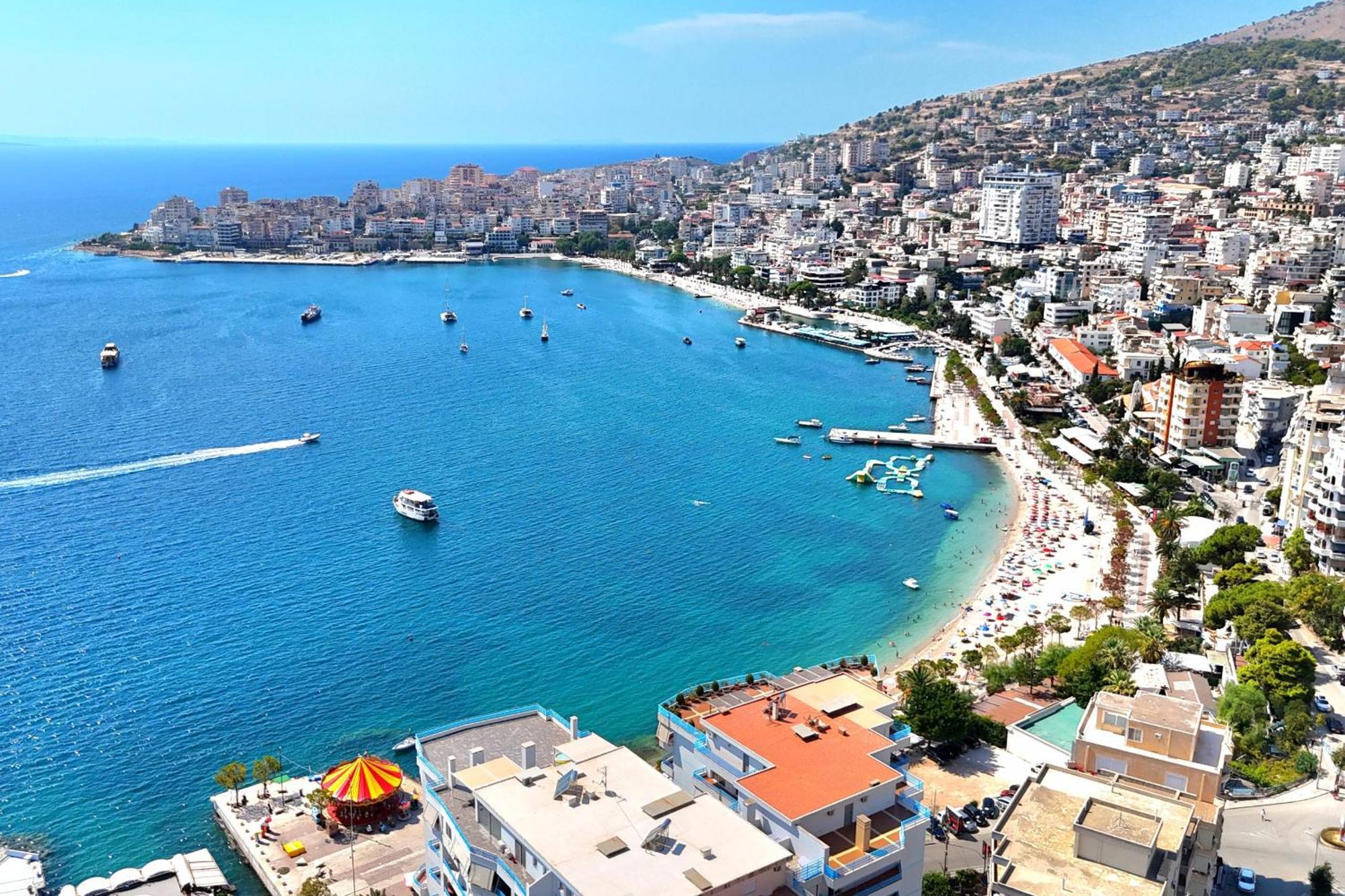 Wonderful View Apartments Sarandë Exteriör bild